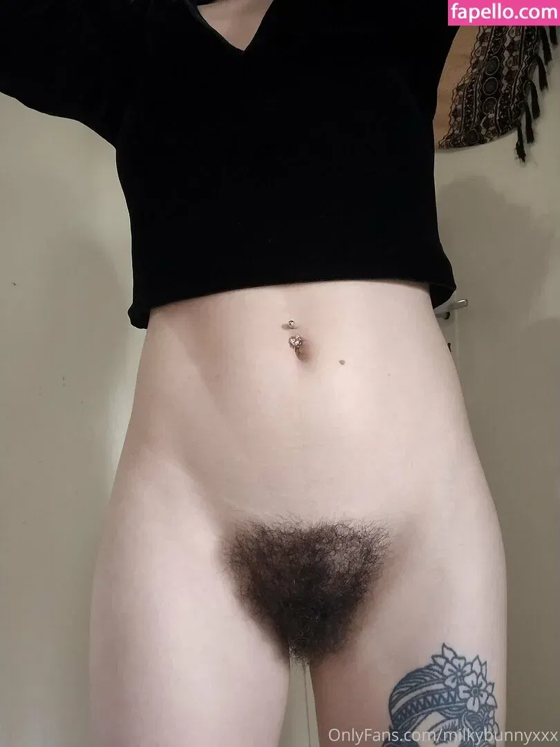 HairyAngela Onlyfans Photo Gallery 