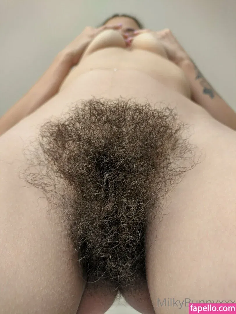 HairyAngela Onlyfans Photo Gallery 