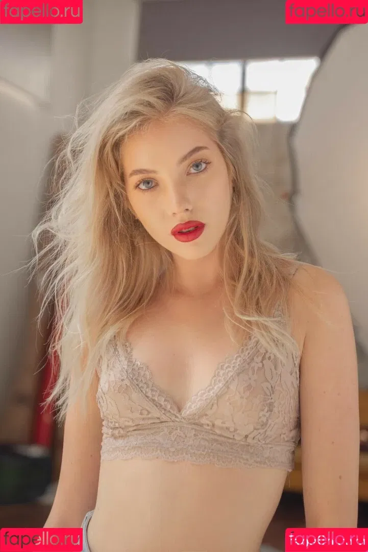 Belleyou Onlyfans Photo Gallery 