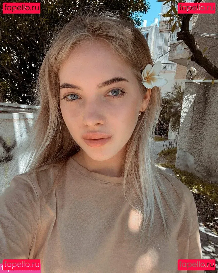 Belleyou Onlyfans Photo Gallery 