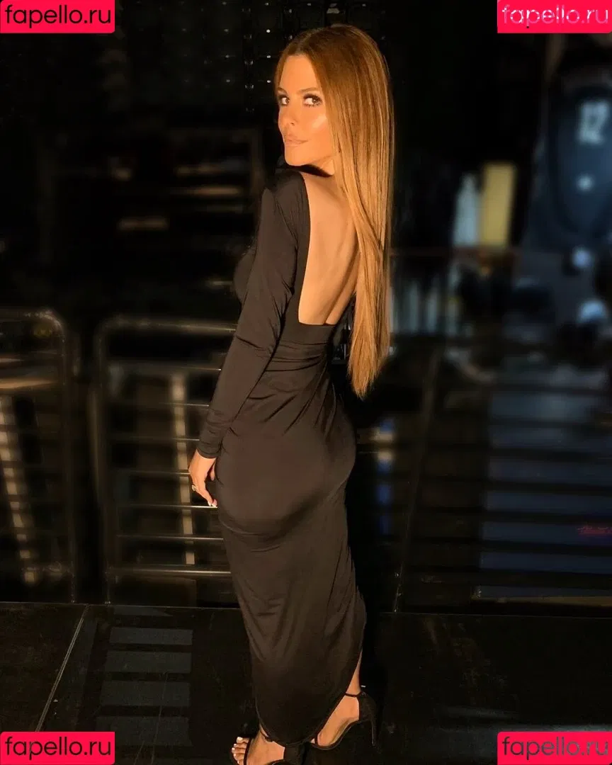 Maria Menounos Onlyfans Photo Gallery 