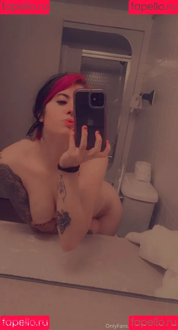 theycallmekatt Onlyfans Photo Gallery 