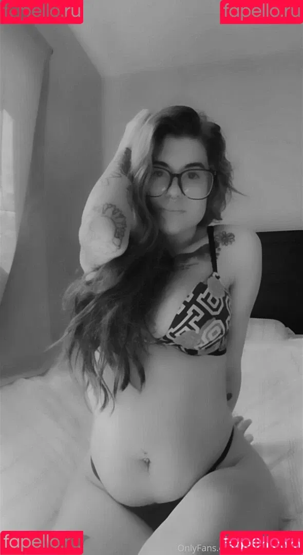theycallmekatt Onlyfans Photo Gallery 