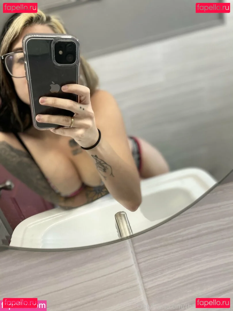 theycallmekatt Onlyfans Photo Gallery 