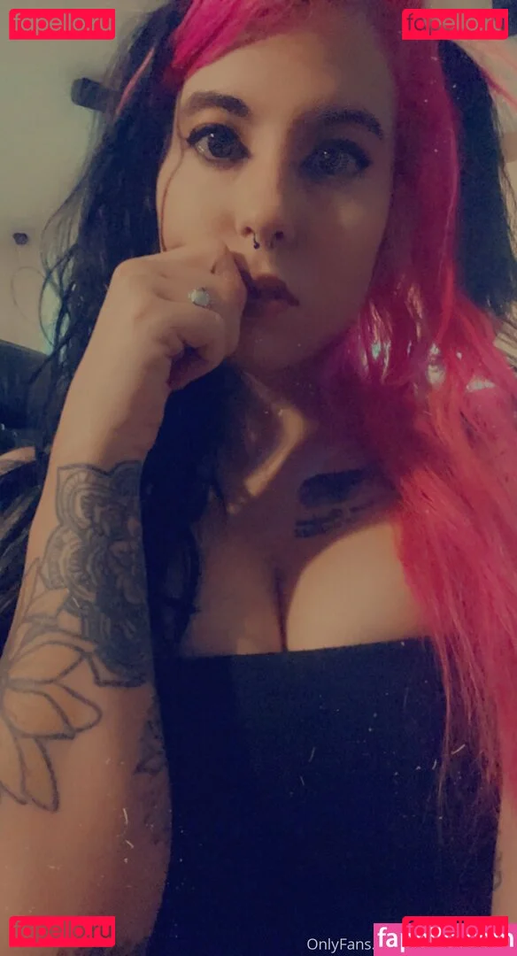 theycallmekatt Onlyfans Photo Gallery 