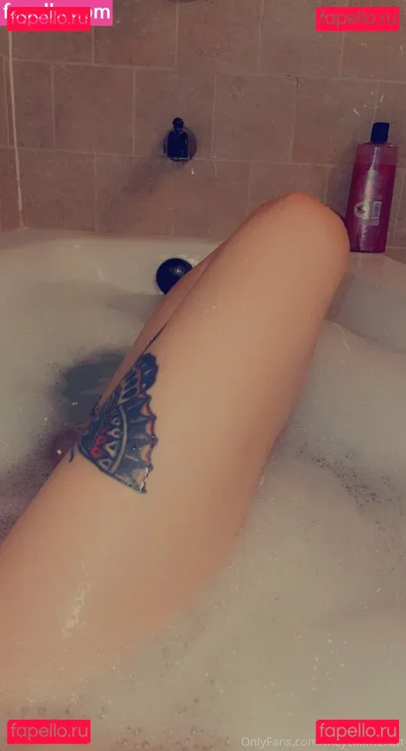 theycallmekatt Onlyfans Photo Gallery 