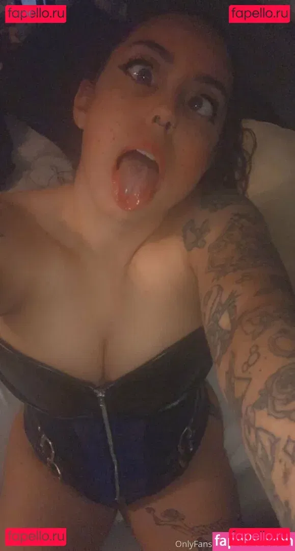 theycallmekatt Onlyfans Photo Gallery 