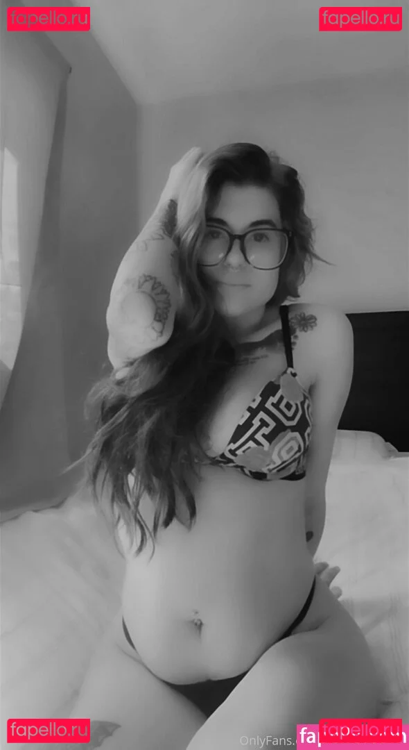 theycallmekatt Onlyfans Photo Gallery 