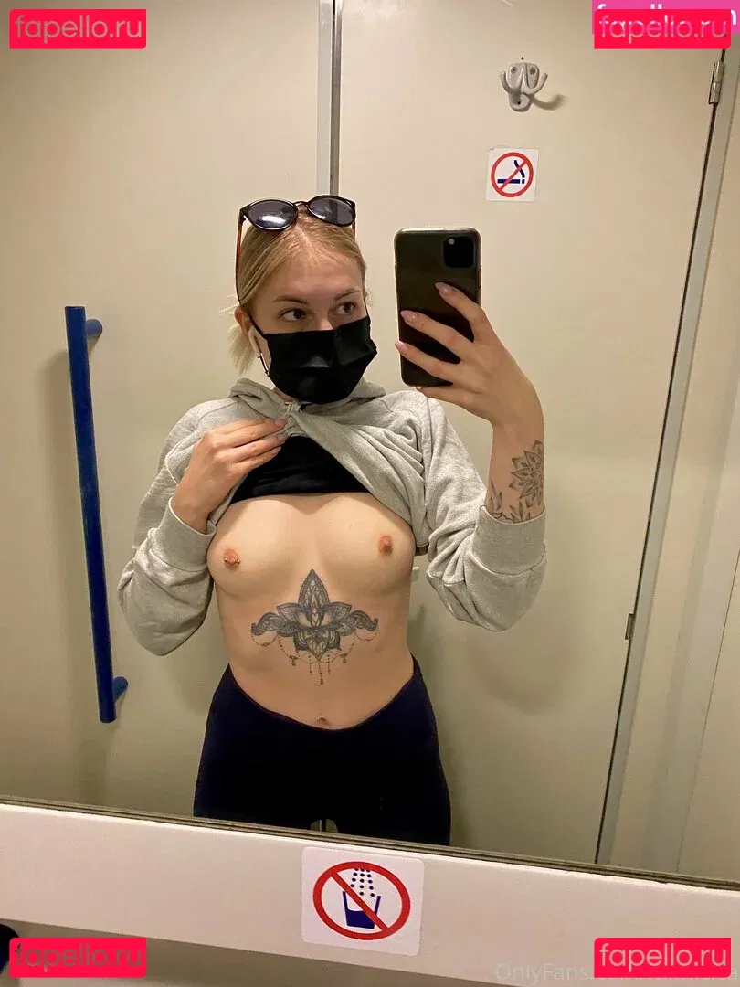 mimicica Onlyfans Photo Gallery 