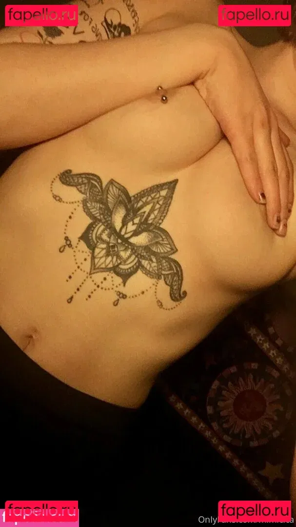 mimicica Onlyfans Photo Gallery 