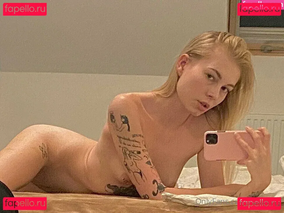 mimicica Onlyfans Photo Gallery 