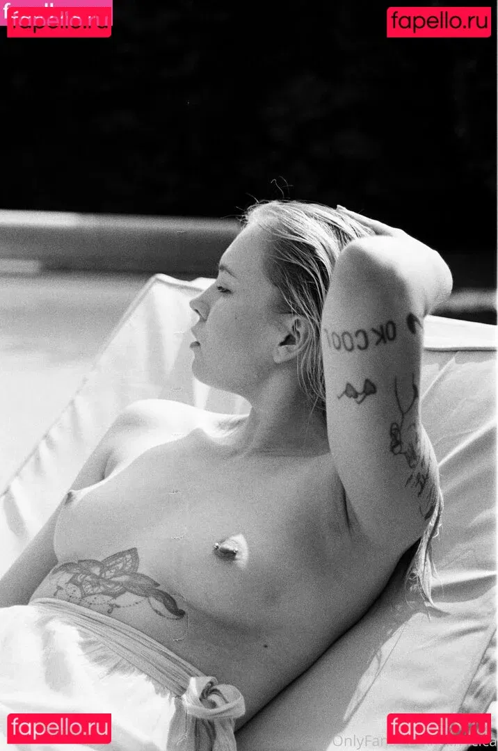 mimicica Onlyfans Photo Gallery 