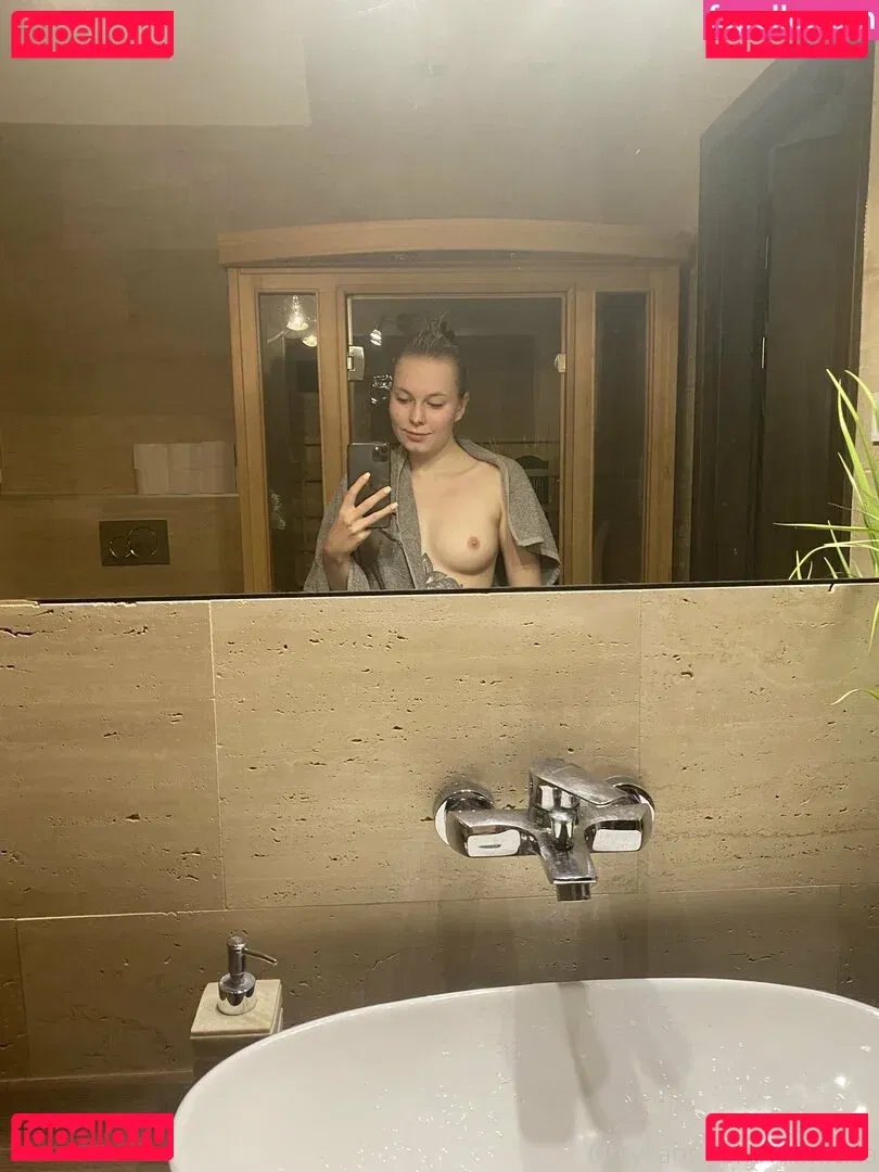 mimicica Onlyfans Photo Gallery 