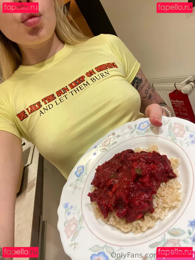 mimicica Onlyfans Photo Gallery 