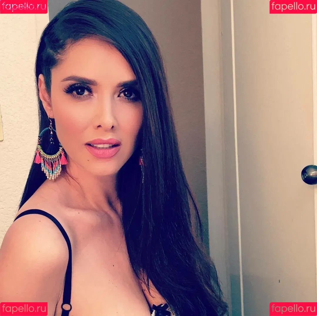 Marlene Favela Onlyfans Photo Gallery 