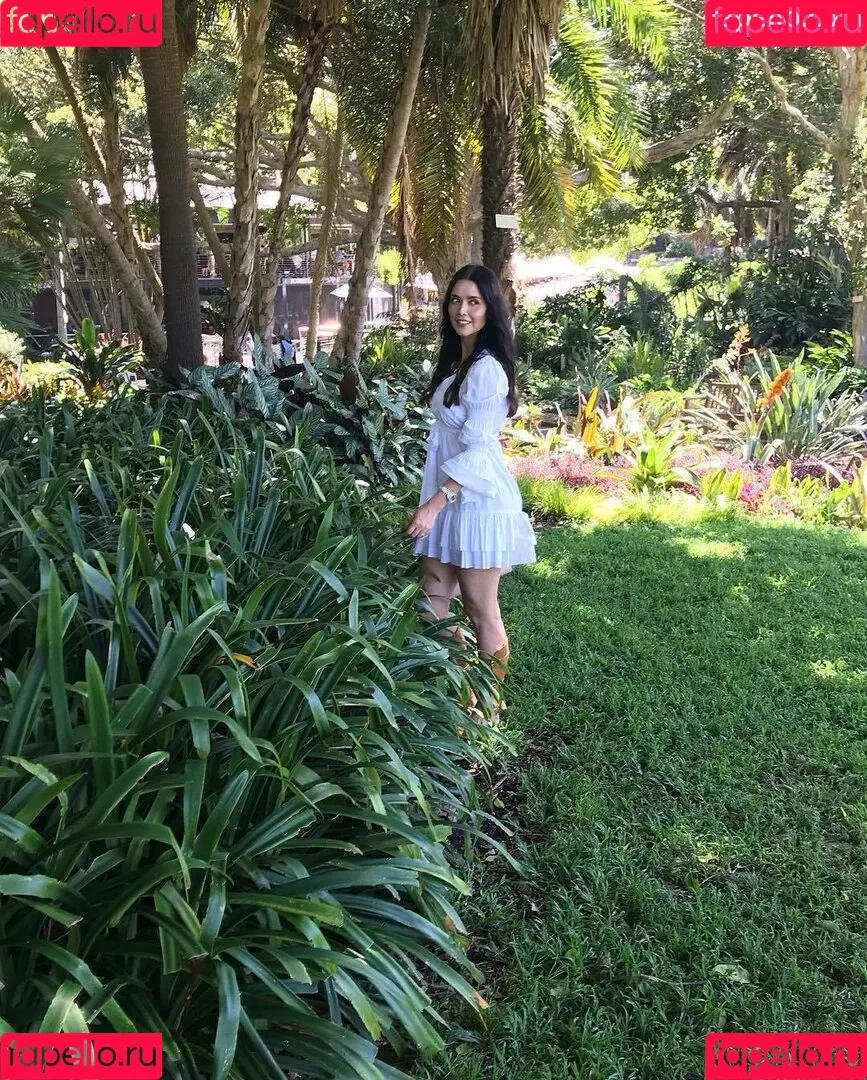 Marlene Favela Onlyfans Photo Gallery 