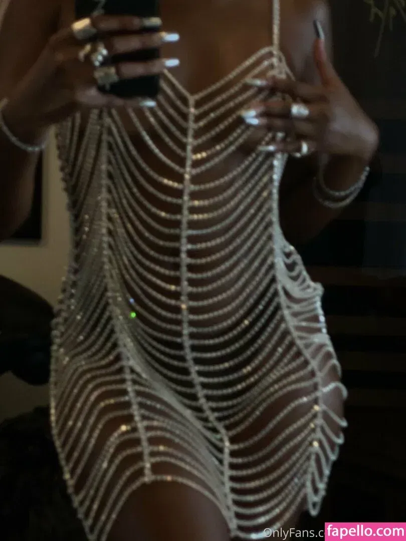 Tiana Parkr Onlyfans Photo Gallery 