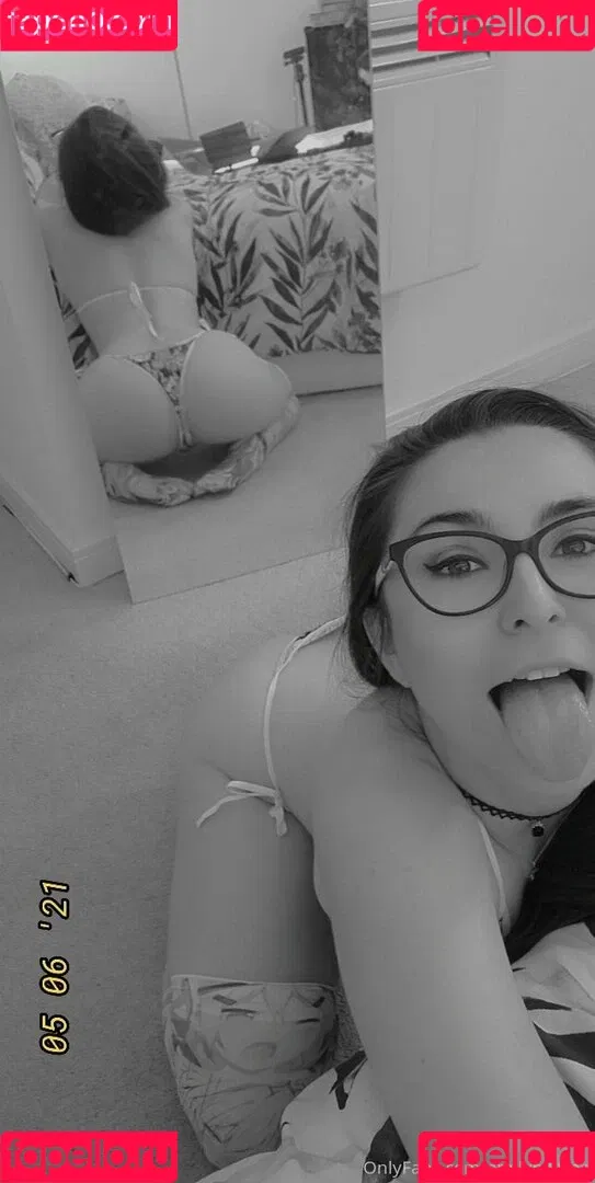 emilyhillfree Onlyfans Photo Gallery 