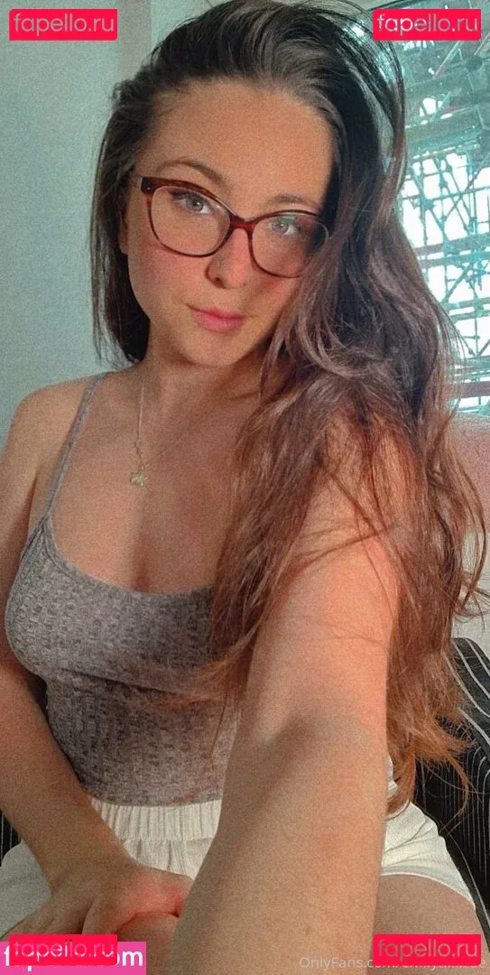 emilyhillfree Onlyfans Photo Gallery 