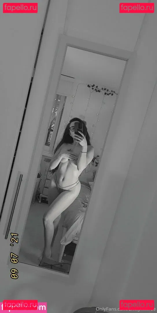 emilyhillfree Onlyfans Photo Gallery 