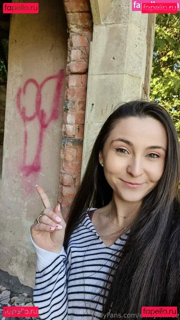 emilyhillfree Onlyfans Photo Gallery 