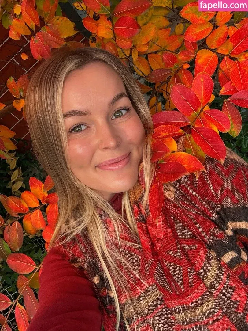 Elle Knox Onlyfans Photo Gallery 