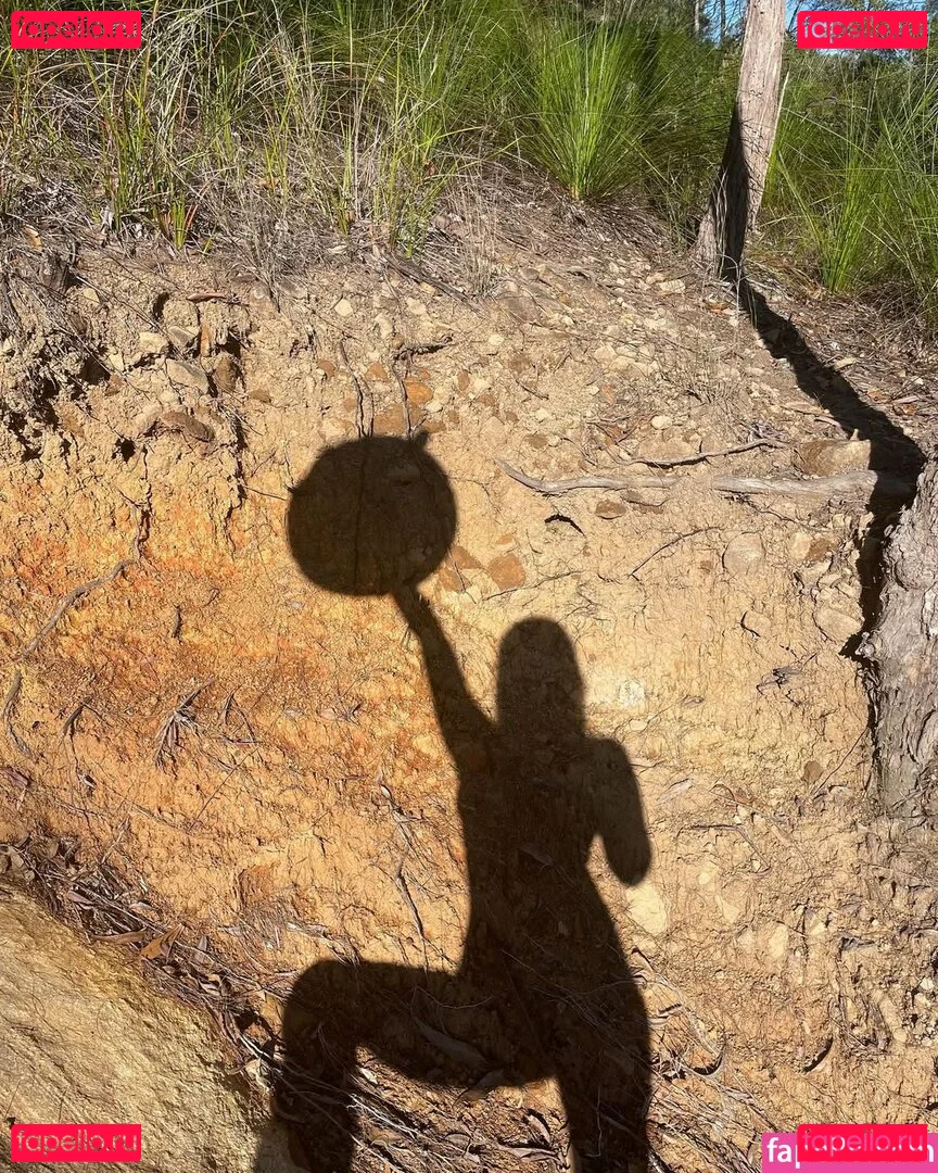 Elle Knox Onlyfans Photo Gallery 