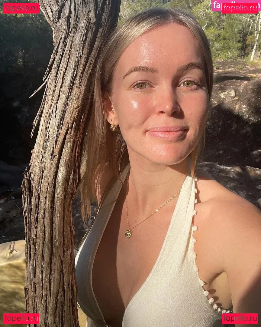 Elle Knox Onlyfans Photo Gallery 