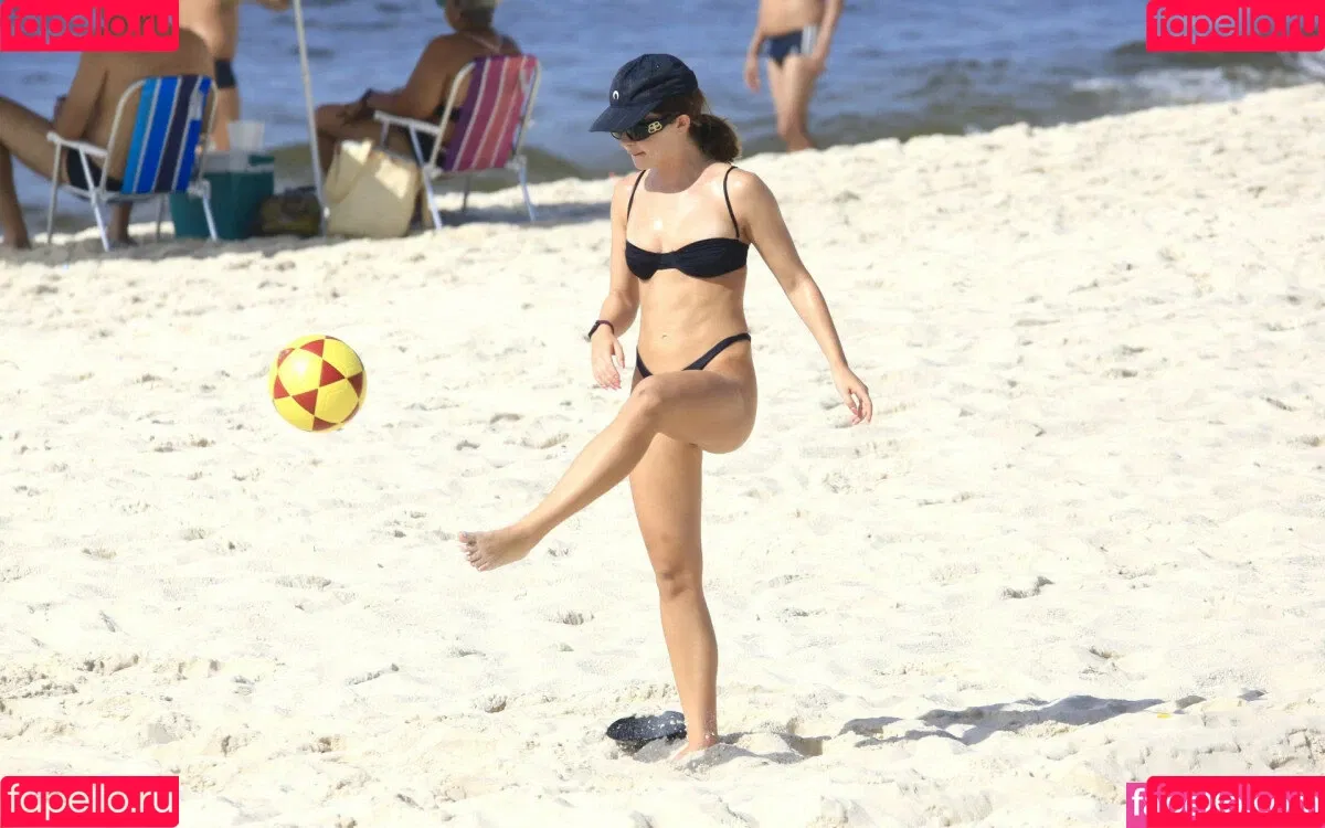 Jade Picon Onlyfans Photo Gallery 