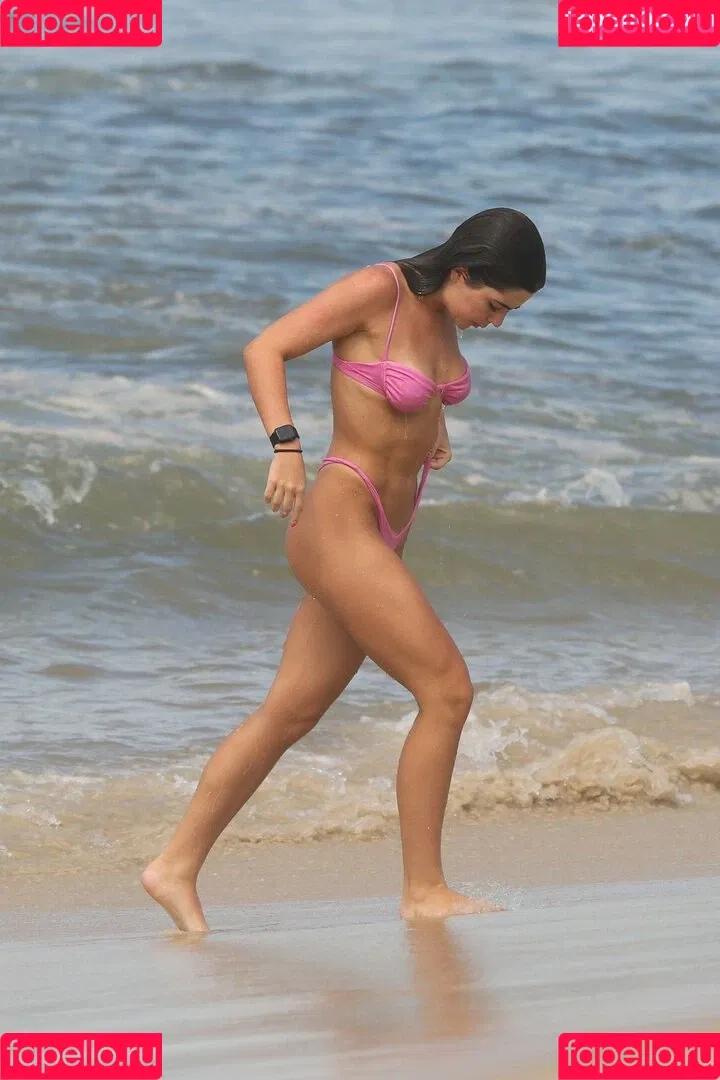 Jade Picon Onlyfans Photo Gallery 