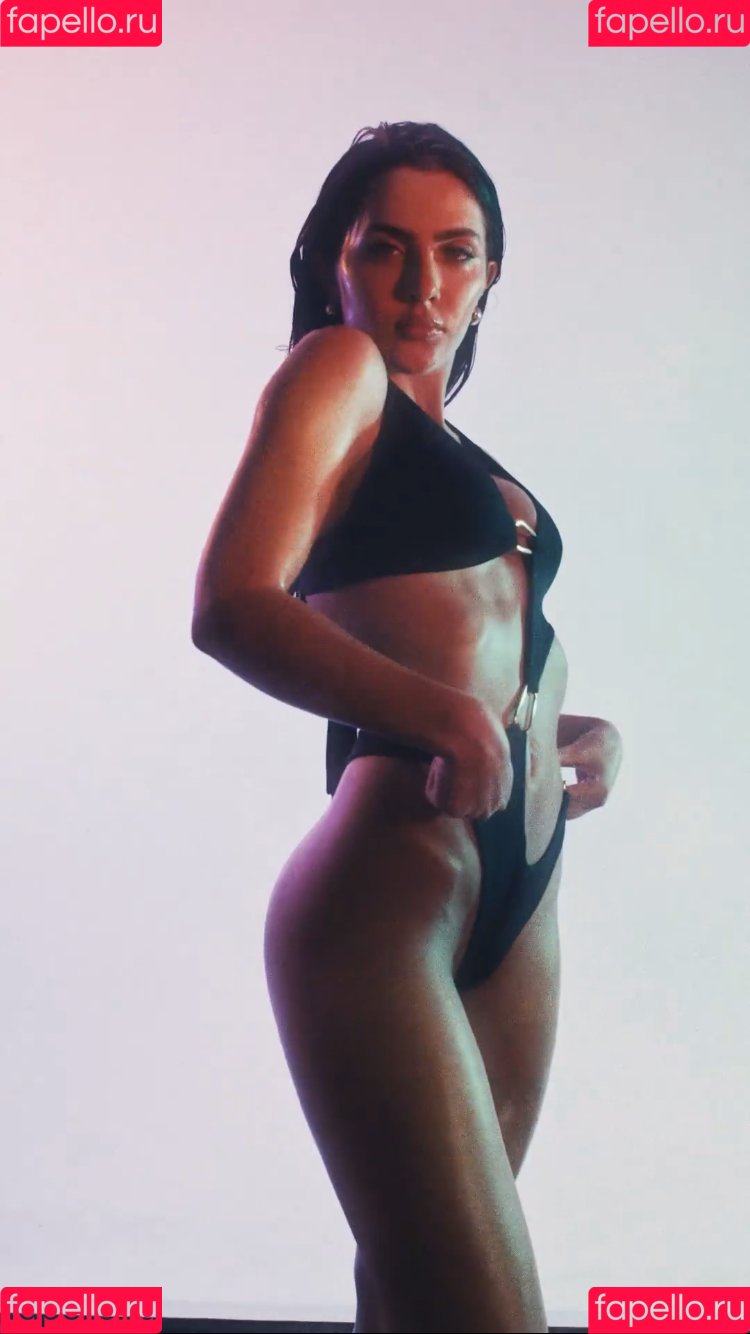 Jade Picon Onlyfans Photo Gallery 