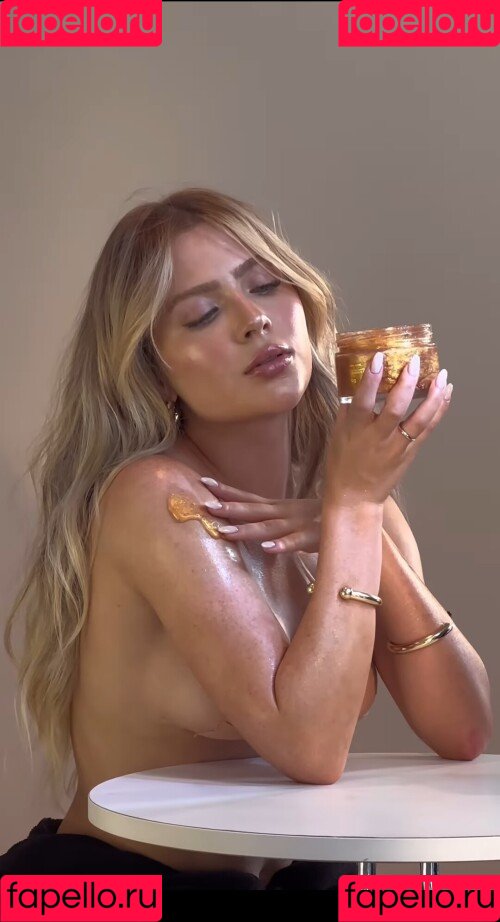 Jade Picon Onlyfans Photo Gallery 