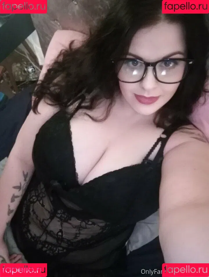 arana90 Onlyfans Photo Gallery 