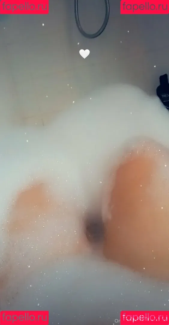 arana90 Onlyfans Photo Gallery 