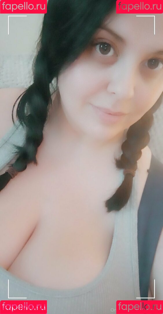 arana90 Onlyfans Photo Gallery 