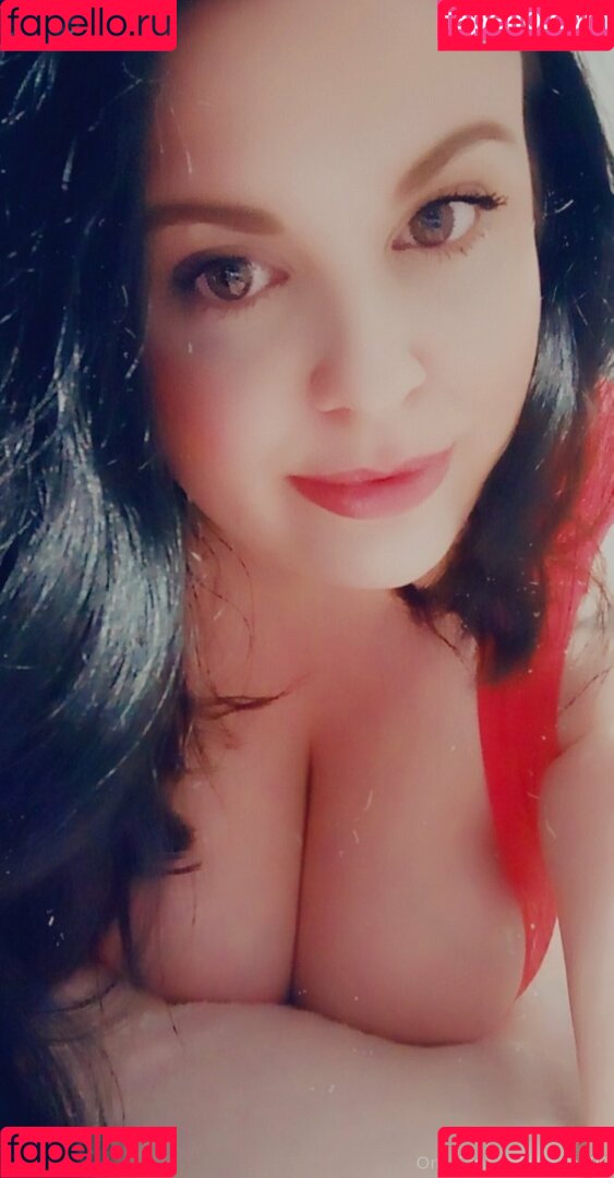 arana90 Onlyfans Photo Gallery 