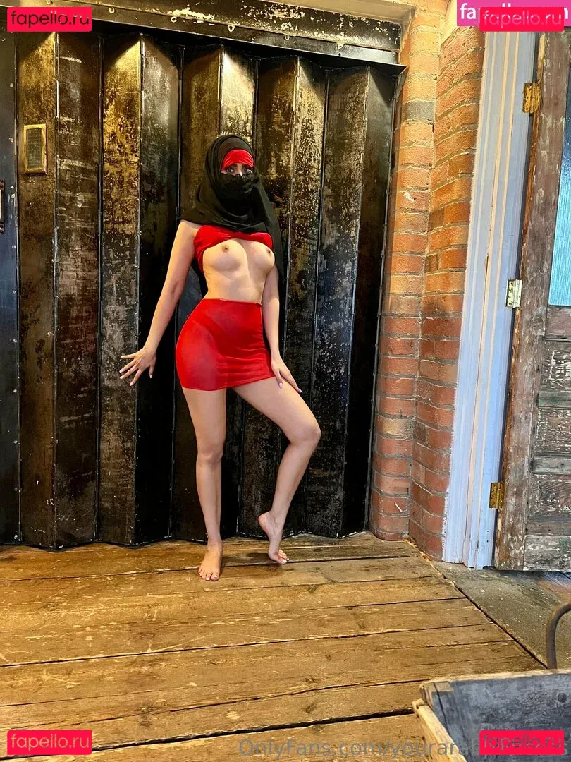 yourarabprincess Onlyfans Photo Gallery 