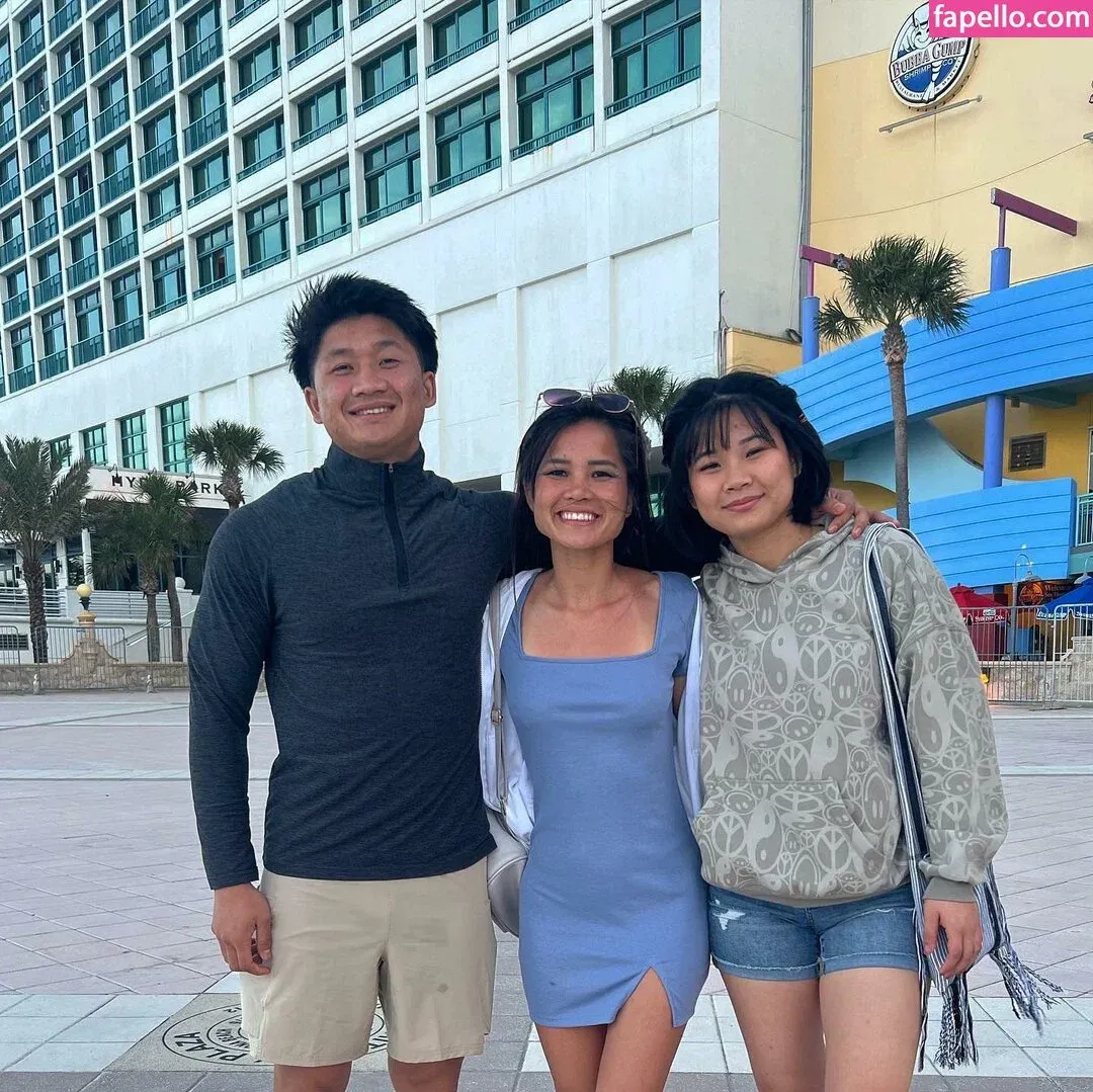 Nena May Onlyfans Photo Gallery 