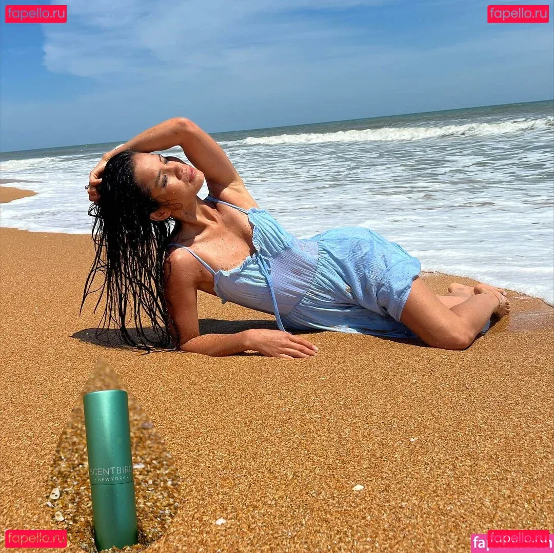 Nena May Onlyfans Photo Gallery 