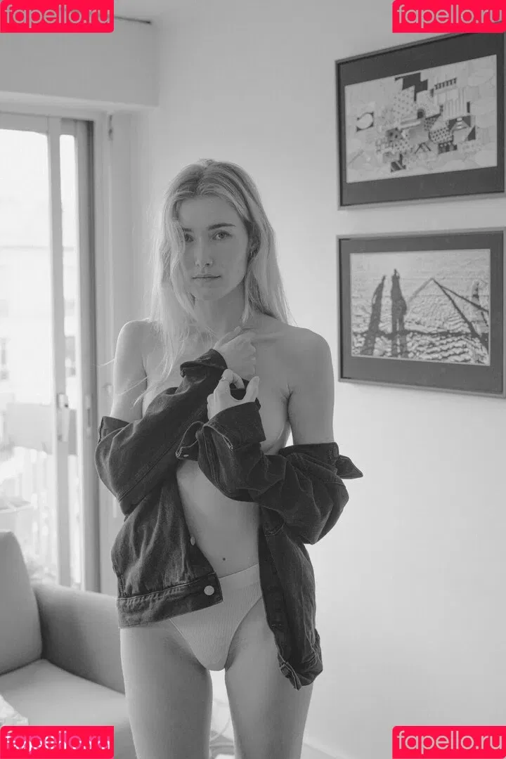 Océane Le Ny Onlyfans Photo Gallery 