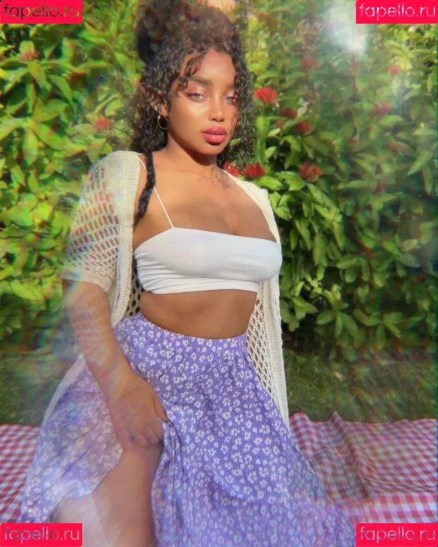 calljayladoll Onlyfans Photo Gallery 