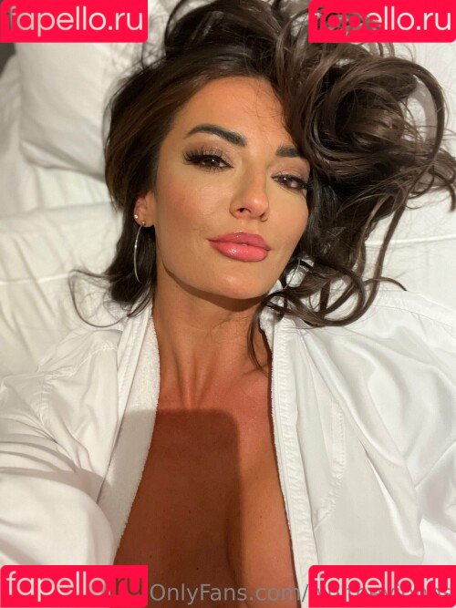 Whitney Johns Onlyfans Photo Gallery 