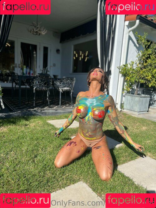 Whitney Johns Onlyfans Photo Gallery 