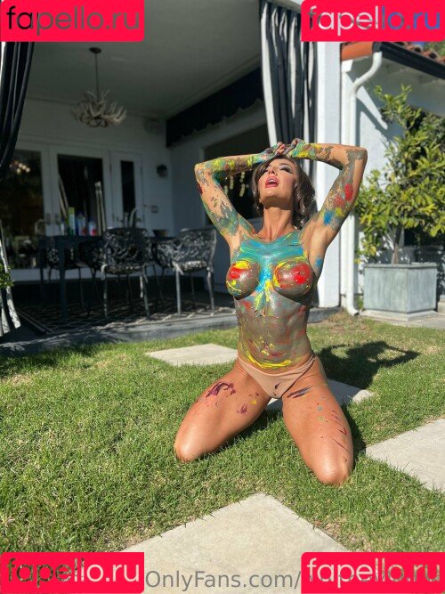 Whitney Johns Onlyfans Photo Gallery 