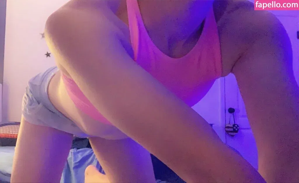 Femboy Fishing Onlyfans Photo Gallery 