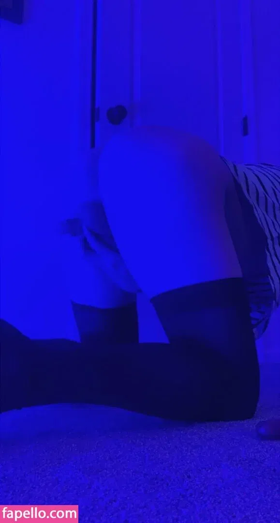 Femboy Fishing Onlyfans Photo Gallery 