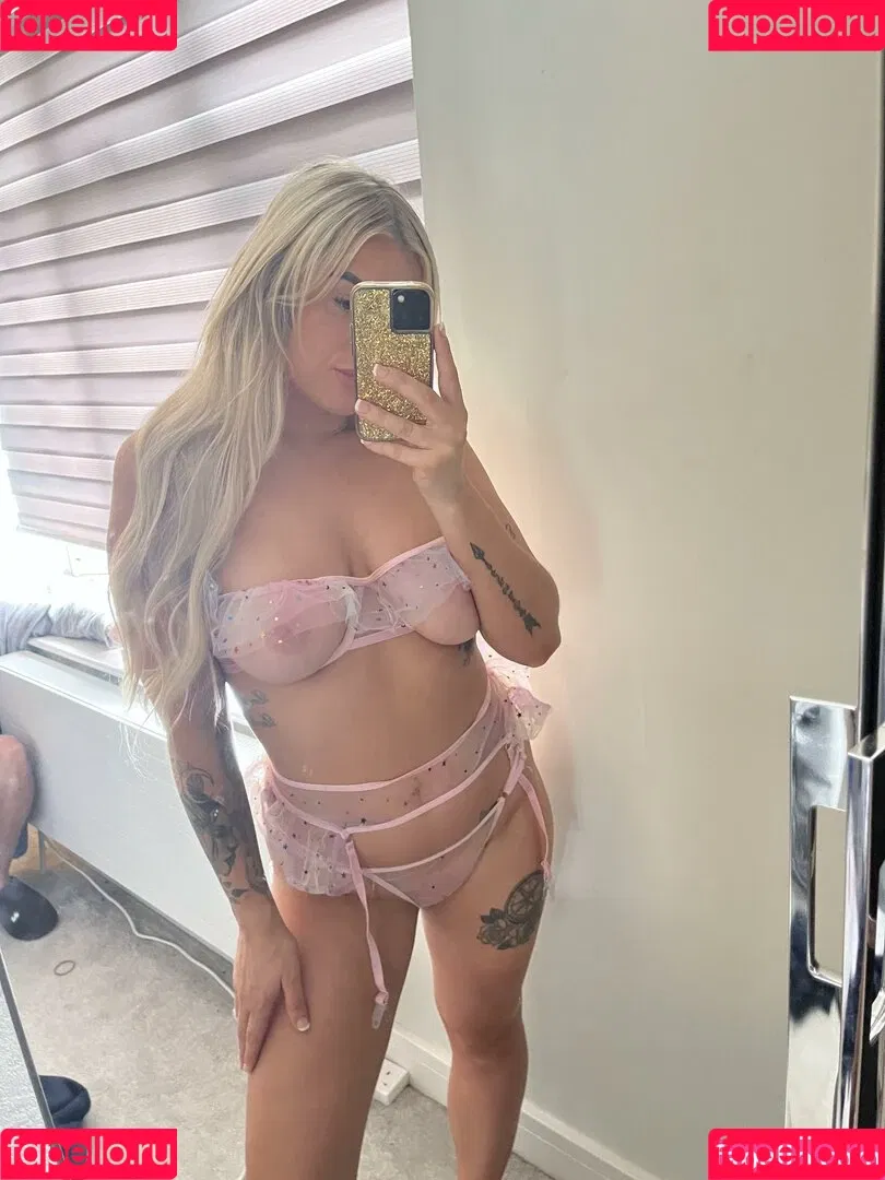 Ava Jade Onlyfans Photo Gallery 