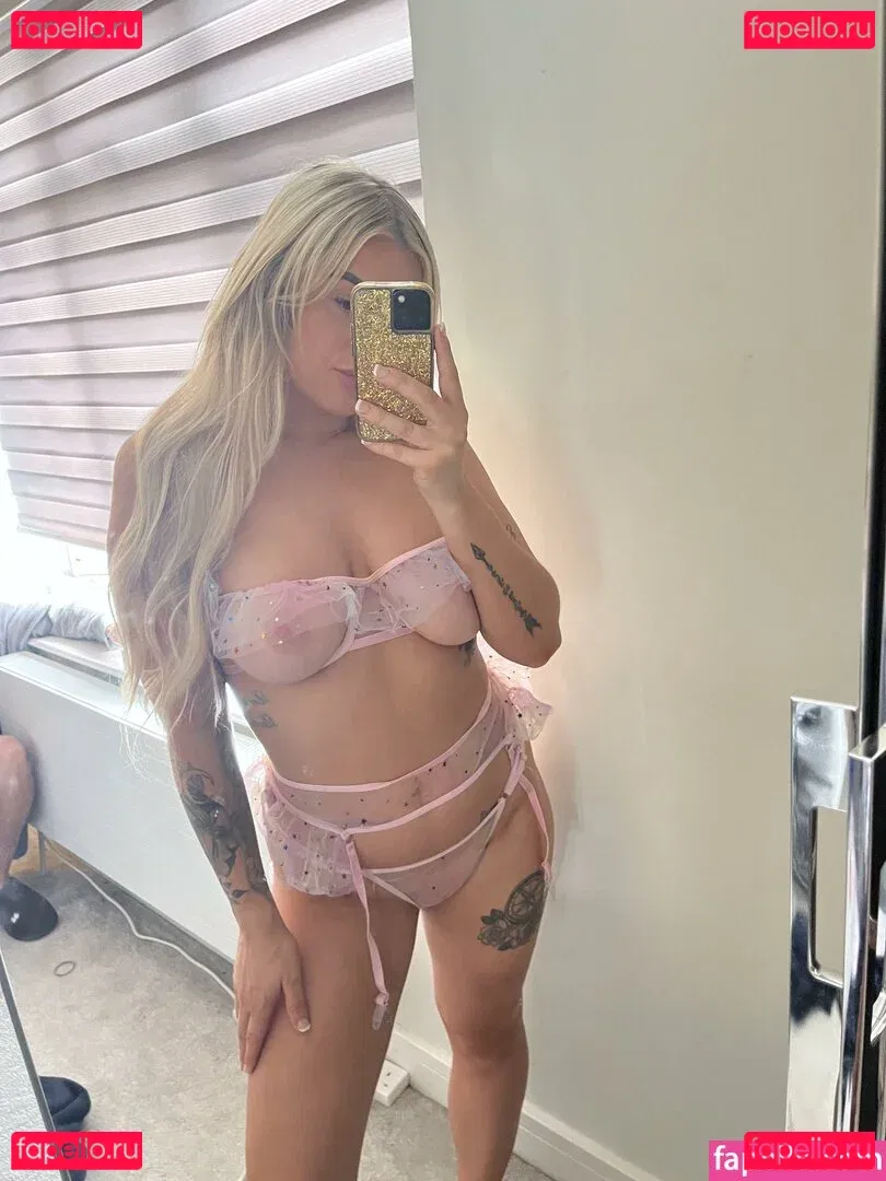 Ava Jade Onlyfans Photo Gallery 