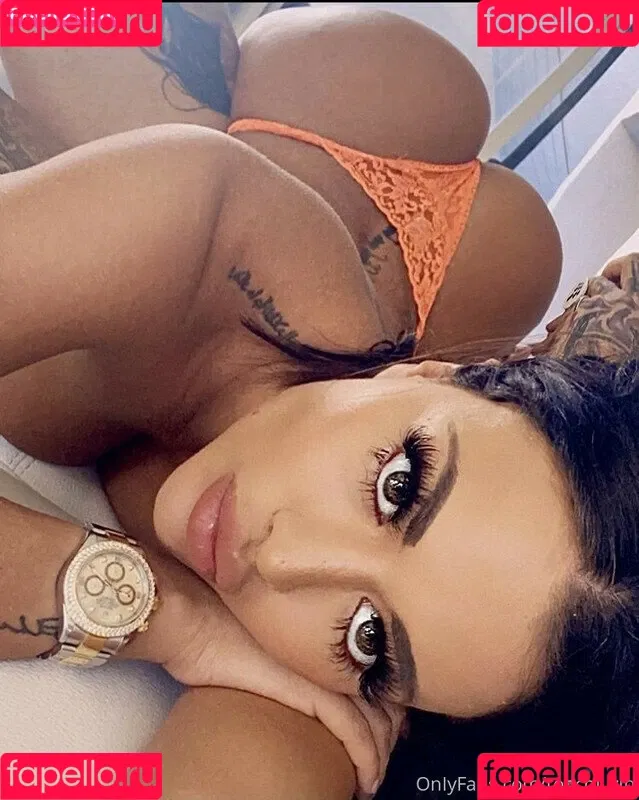Toochi Kash Onlyfans Photo Gallery 
