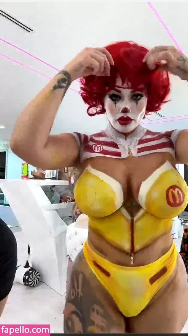 Toochi Kash Onlyfans Photo Gallery 